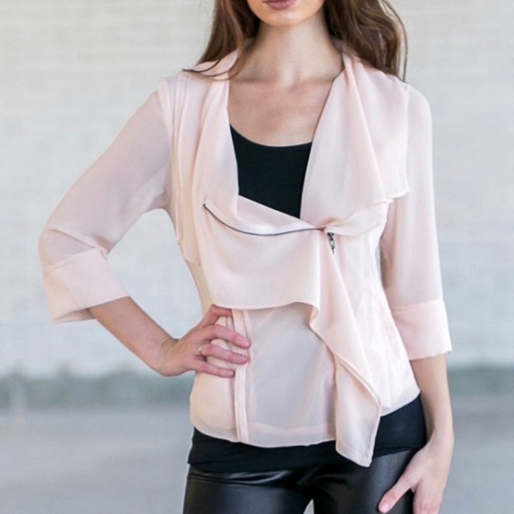Lela Sky Peach Waterfall Full Zip 3/4 Cuff Sleeve Blouse Size Small